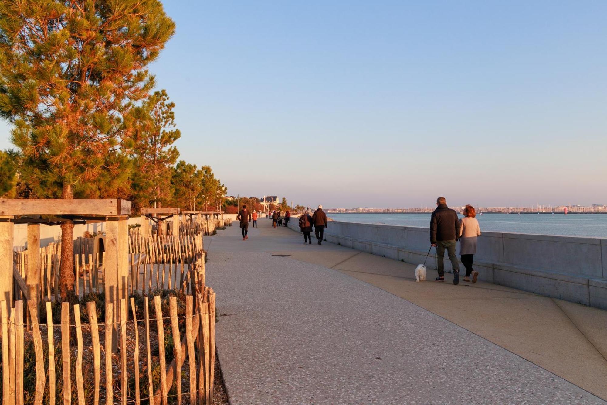 Logis Hotel Le Rochelois La Rochelle  Exterior foto